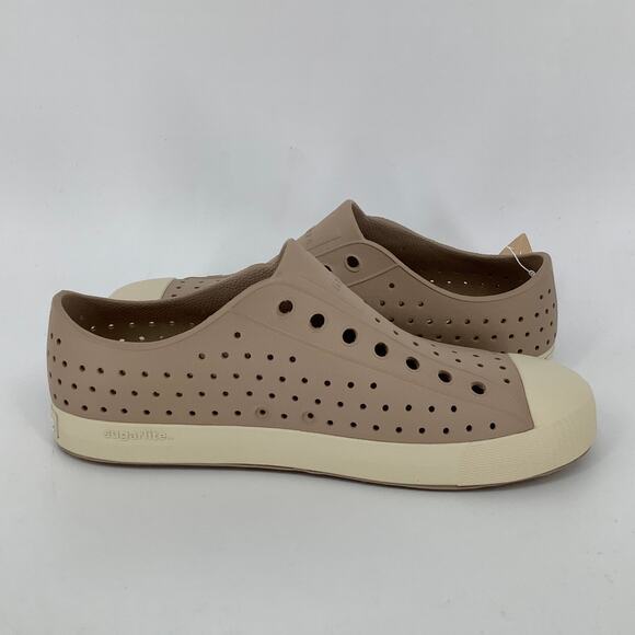 Native Shoes Mens 10 Flax Tan Bone Jefferson Slip On Sneaker Perforated P2-60 - Picture 5 of 10